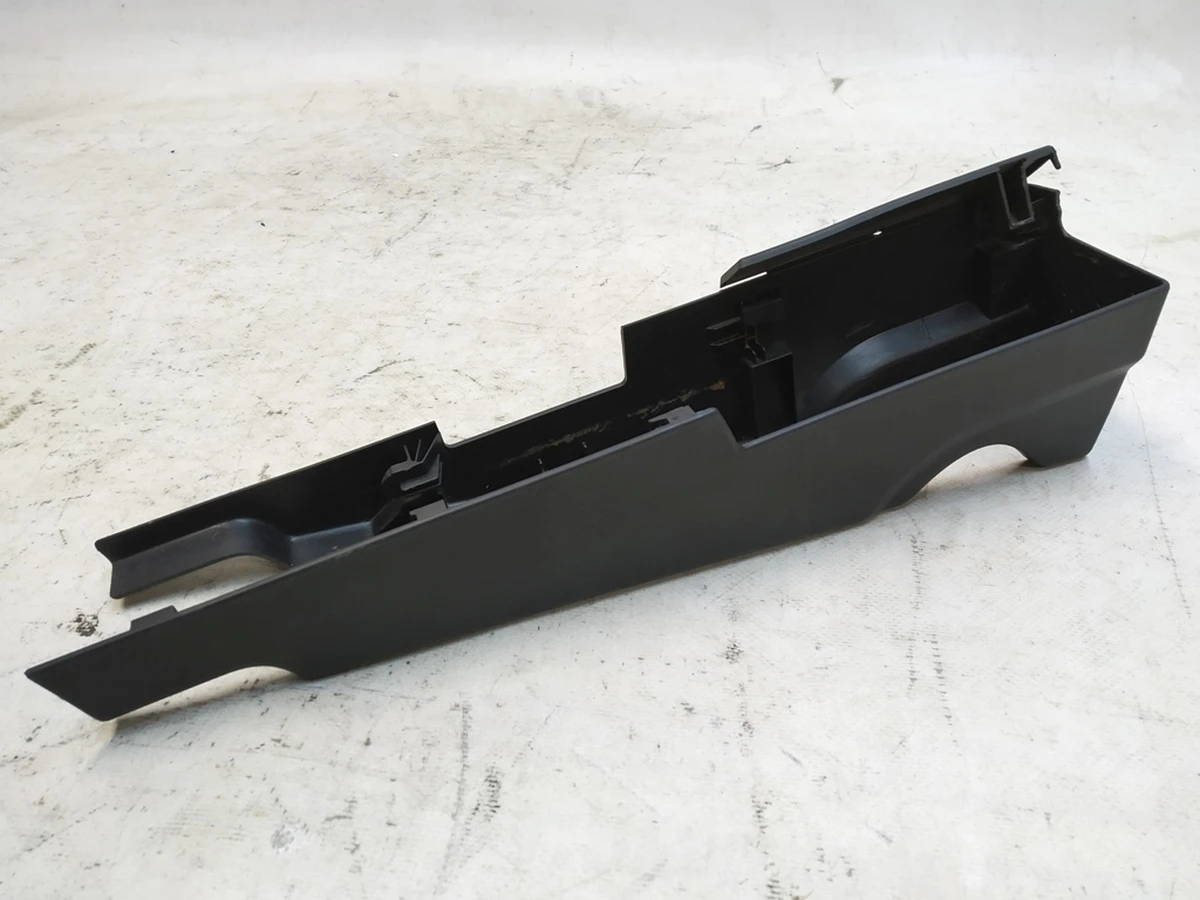 Trim inner slide second row seat Audi Q7 4M0883686A