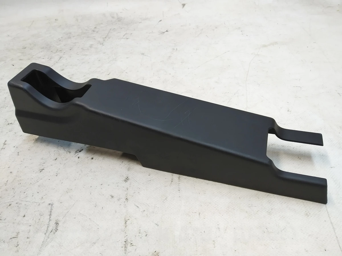 Trim inner slide second row seat Audi Q7 4M0883686A