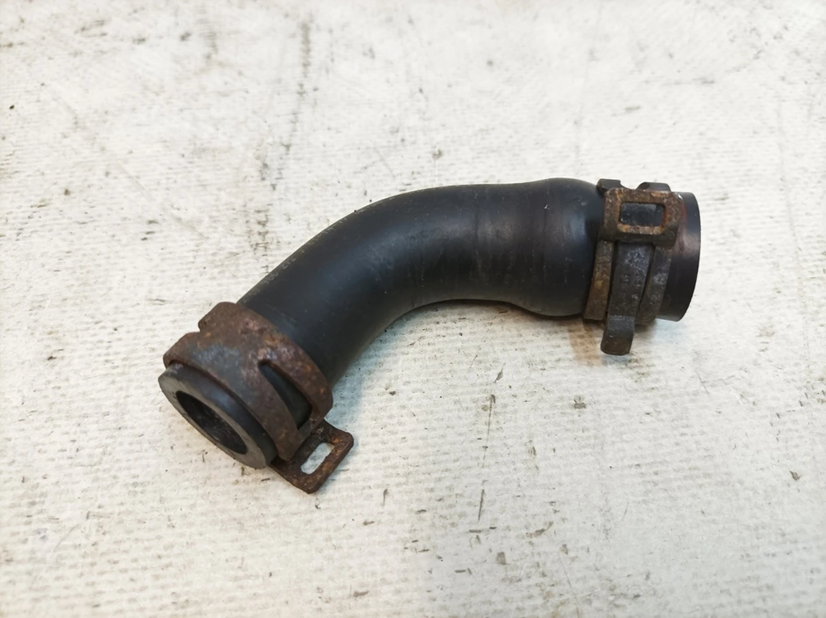 Evaporative emission ventilation hose Audi Q7 4M0906272J