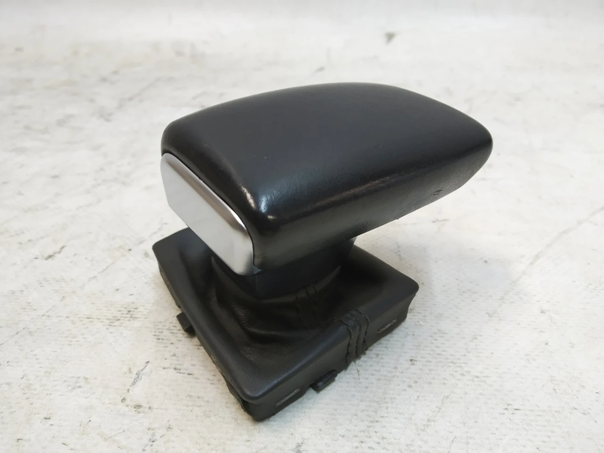 Рукоятка механізму перемикання передач верхня та нижня частини у зборі Audi Q7 4M1713140G