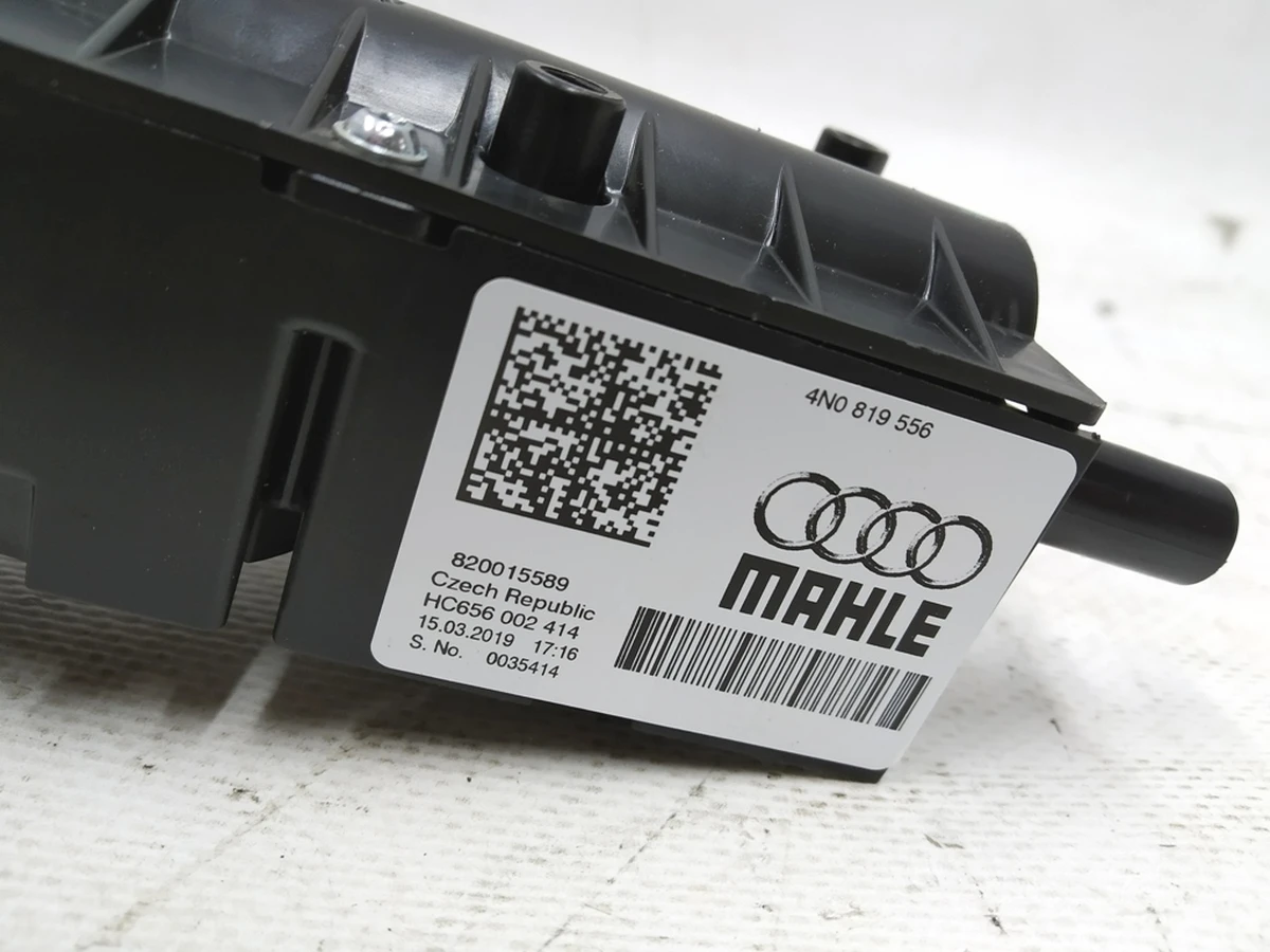 Флаконный блок с исполнительным электродвигателем в сборе Audi E-tron 4N0819573