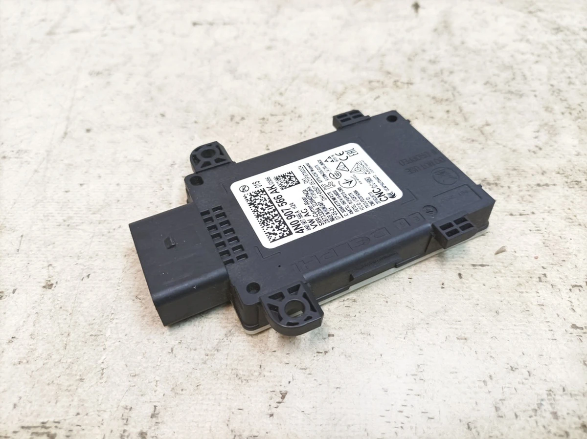 Блок управления ассистента смены полосы движения задний левый правый Porsche Taycan 4N0907566AK