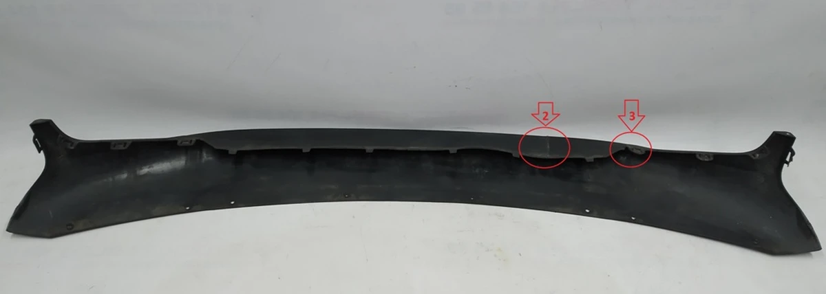 Front lower bumper cover (lip) damaged BMW i3 51117296817