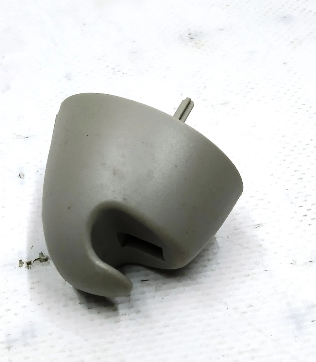 Кронштейн кріплення козирка сонцезахисного BMW i3 51167326405