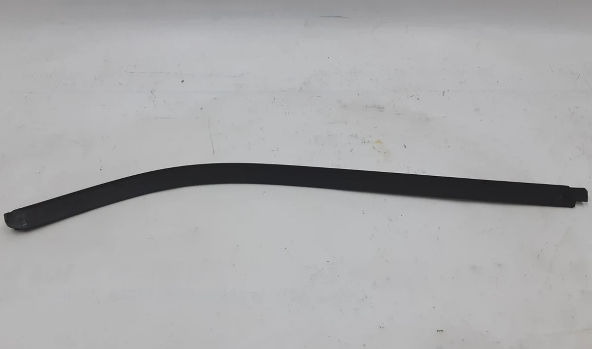 Waistline cover, rear right BMW I3 51357277056
