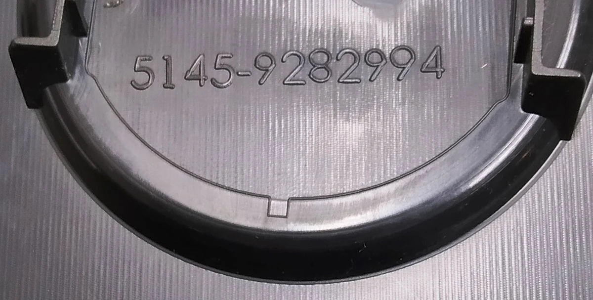 Накладка инструментальной панели боковая правая BMW i3 51459282994