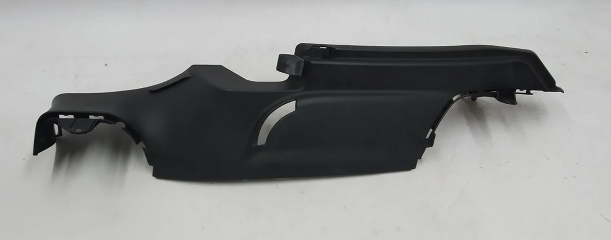 Облицовка багажника боковая верхняя левая в сборе со скобой ремня безопасности BMW I3 51467291359