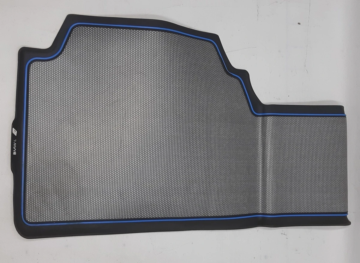 Килимок салону 2-го ряду сидінь лівий (прогумований) BMW i3 51472353819
