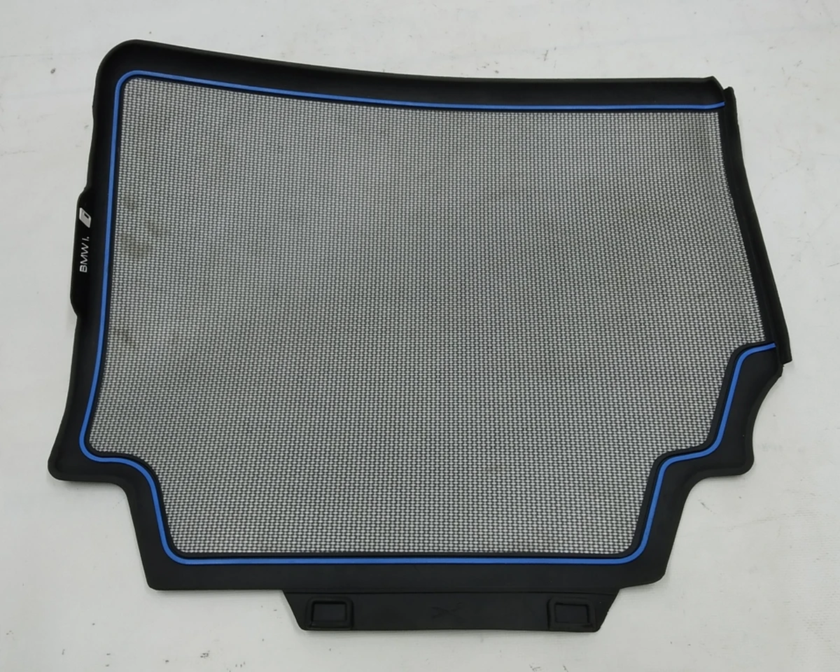 Килимок салону 2-го ряду сидінь правий (прогумований) BMW i3 51472353819