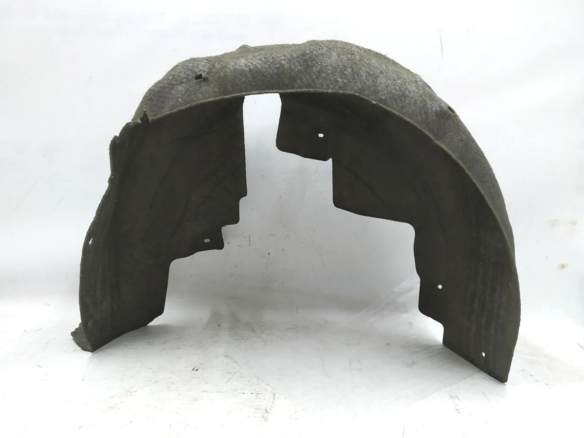 Wheel arch liner (wheel arch liner) rear right with damage Volkswagen E-GOLF 5G0810972