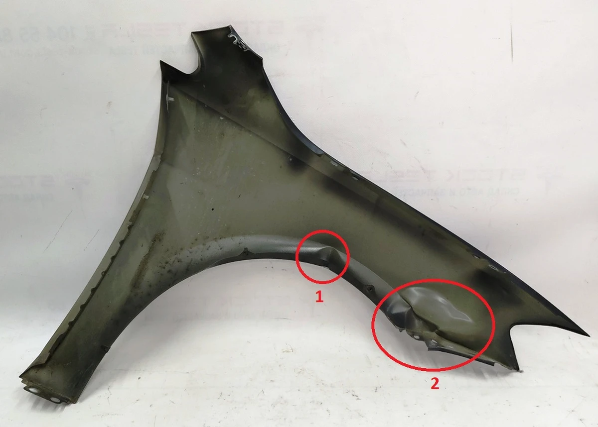 Front left fender with damage VW E-GOLF 5G0821105A