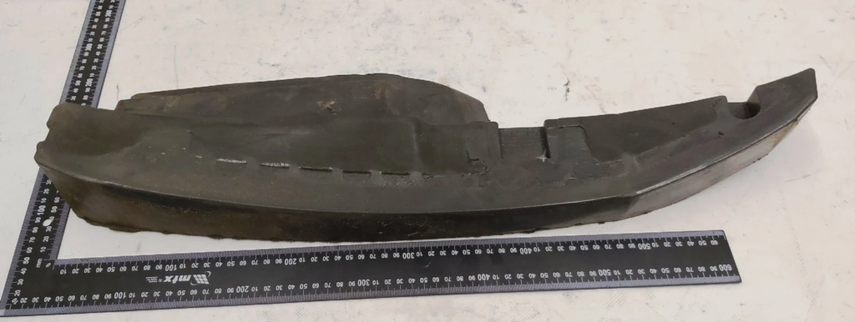 Теплошумоізолятор крила стійки А правий VW E-GOLF 5G0864236A