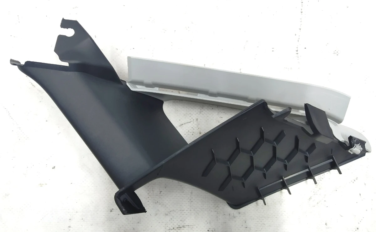 Облицювання стійки А передня ліва 5G0868143B Volkswagen E-GOLF