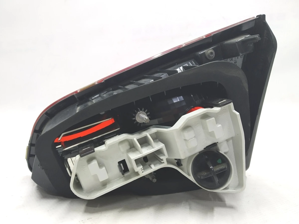 Rear left inner lamp Volkswagen E-GOLF 5G0945093AF