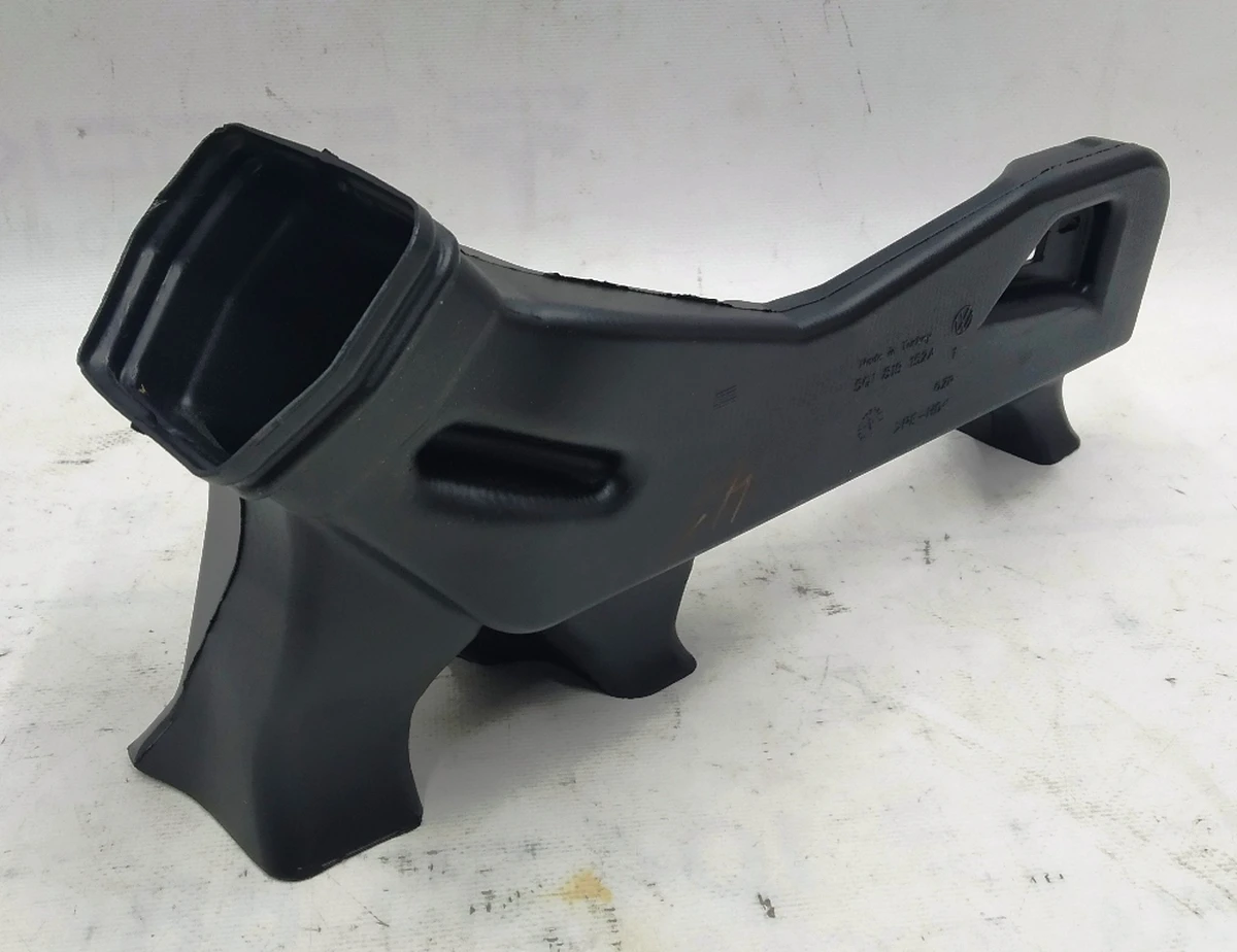 Повітропровід обдування ніг пасажира 5G1819152A Volkswagen E-GOLF