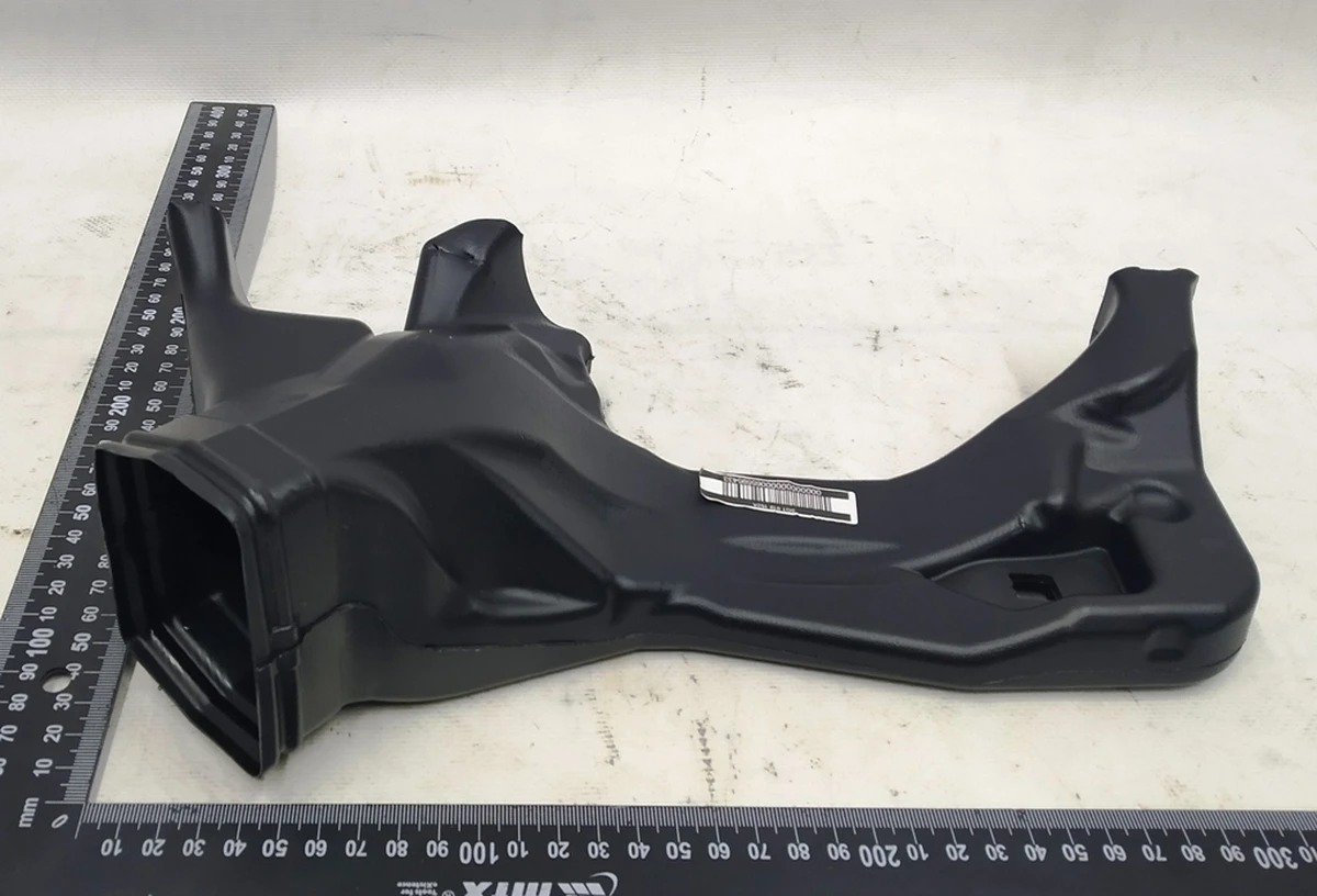 Повітропровід обдування ніг пасажира 5G1819152A Volkswagen E-GOLF