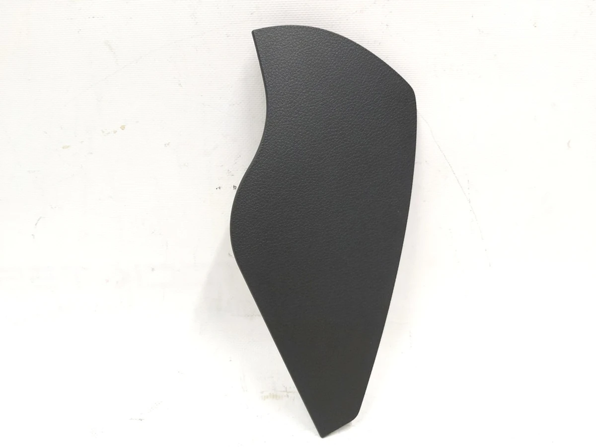 Накладка торпедо декоративная боковая левая Volkswagen E-GOLF 5G1858217A