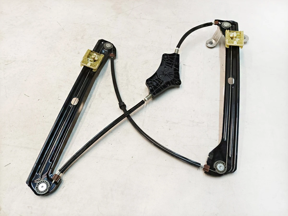 Склопідйомник дверей передньої лівої без електродвигуна Volkswagen E-GOLF 5G4837461H