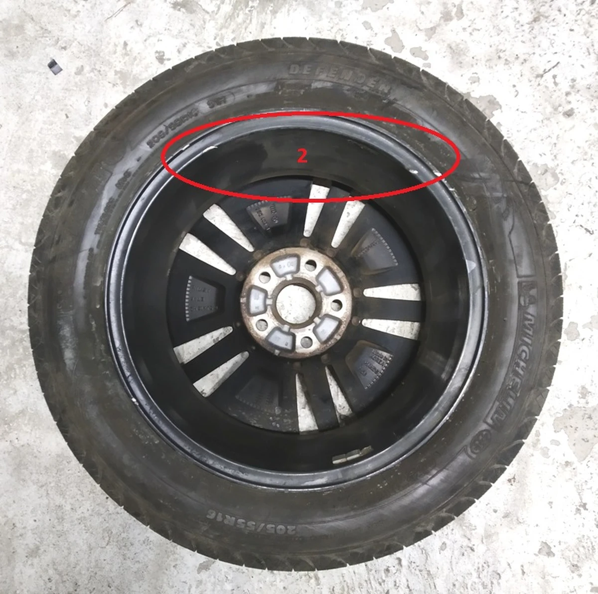 Complete wheel with damage (disc 6.5JX16H2 ET46 tire MICHELIN 205/55 R16 tread 5.53mm) 5GE601025 Volkswagen E-