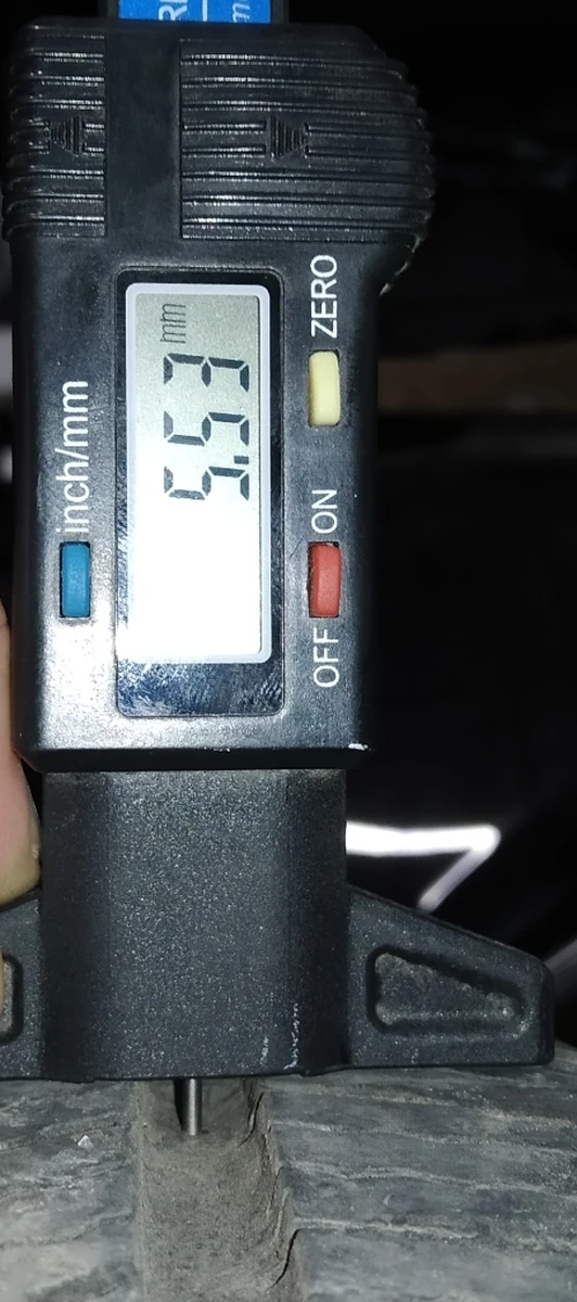 Complete wheel with damage (disc 6.5JX16H2 ET46 tire MICHELIN 205/55 R16 tread 5.53mm) 5GE601025 Volkswagen E-