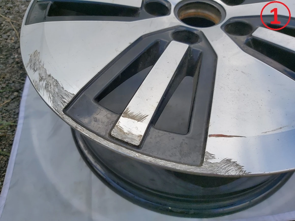 Диск колісний 6,5JX16H2 ET46 з пошкодженням 5GE601025 Volkswagen E-GOLF