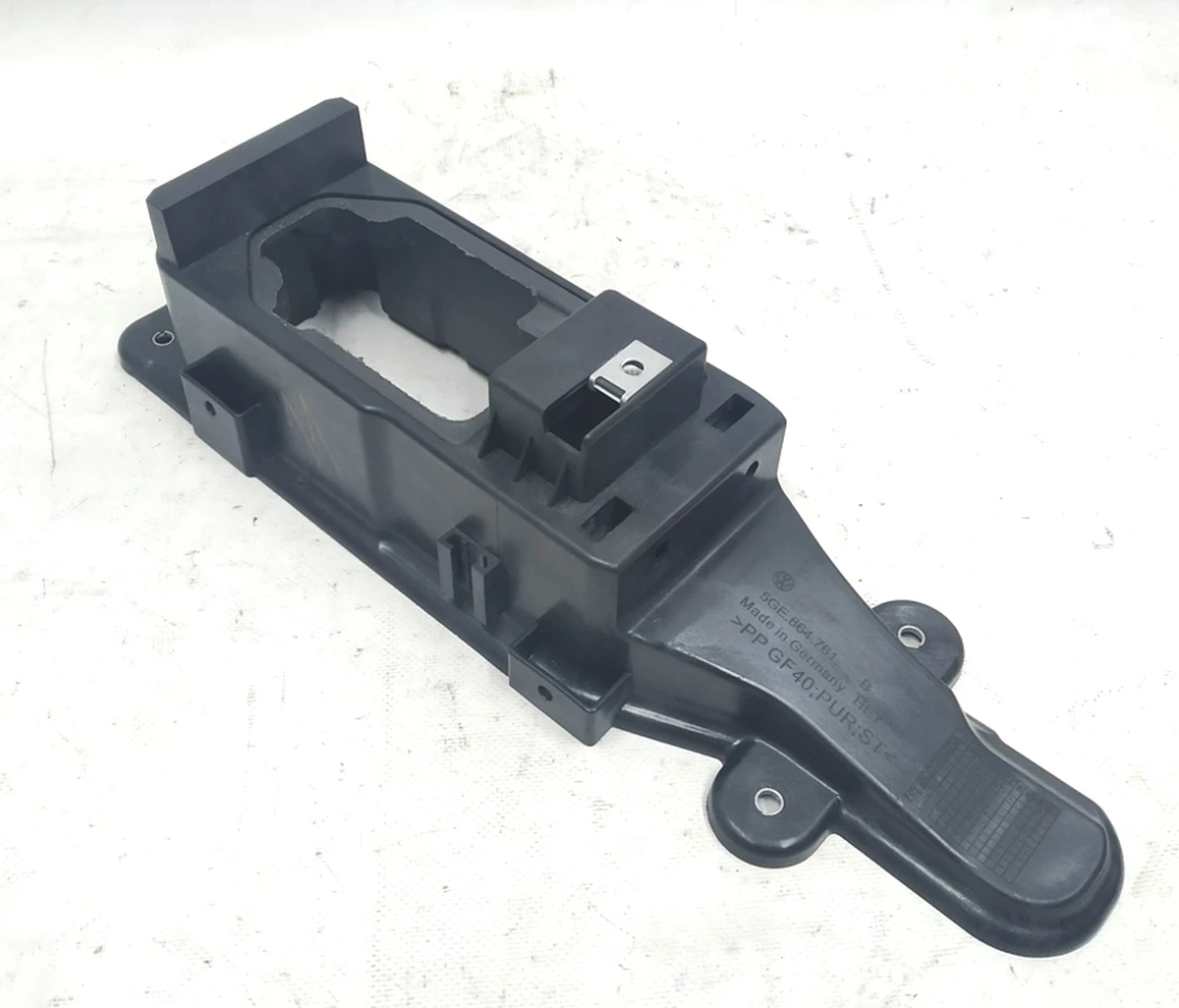 Накладка шумоізоляція механізму перемикання передач 5GE864761B Volkswagen E-GOLF