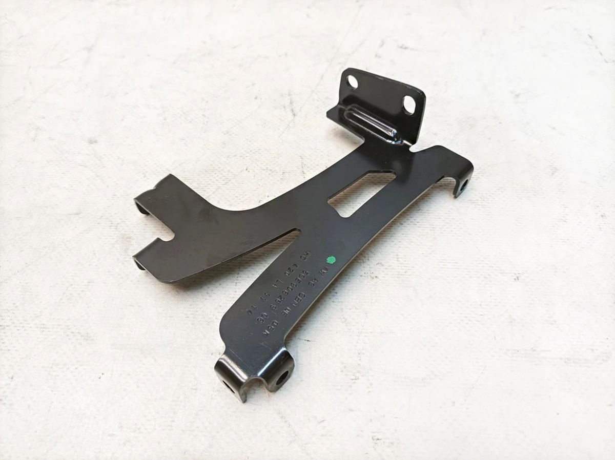 Bracket for high-voltage battery modules Volkswagen E-GOLF 5GE906269CC