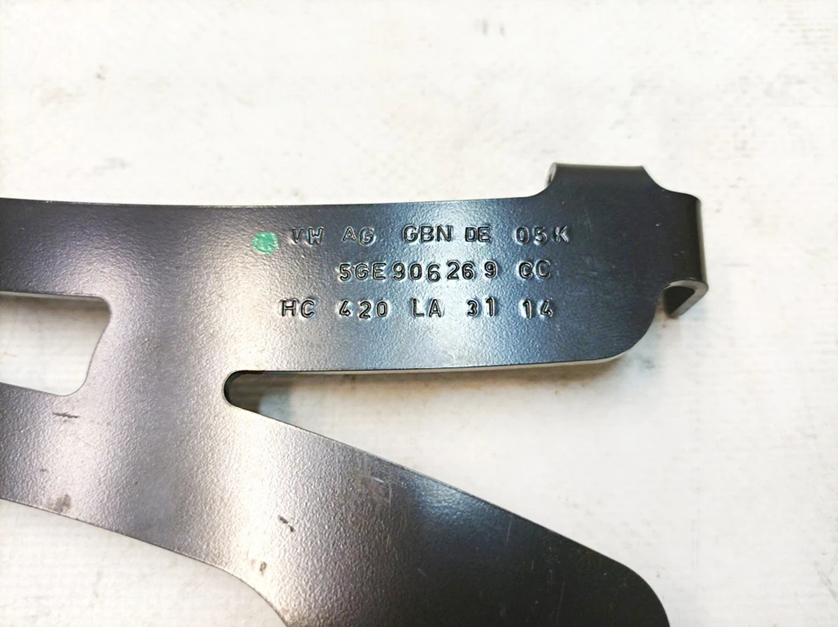 Bracket for high-voltage battery modules Volkswagen E-GOLF 5GE906269CC