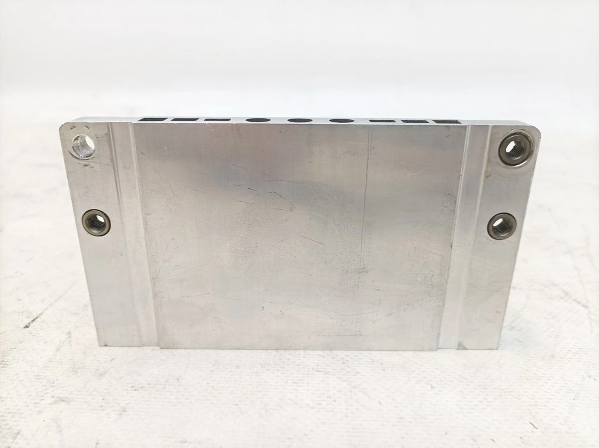 Кронштейн модулів високовольтної АКБ Volkswagen E-GOLF 5GE915343AF