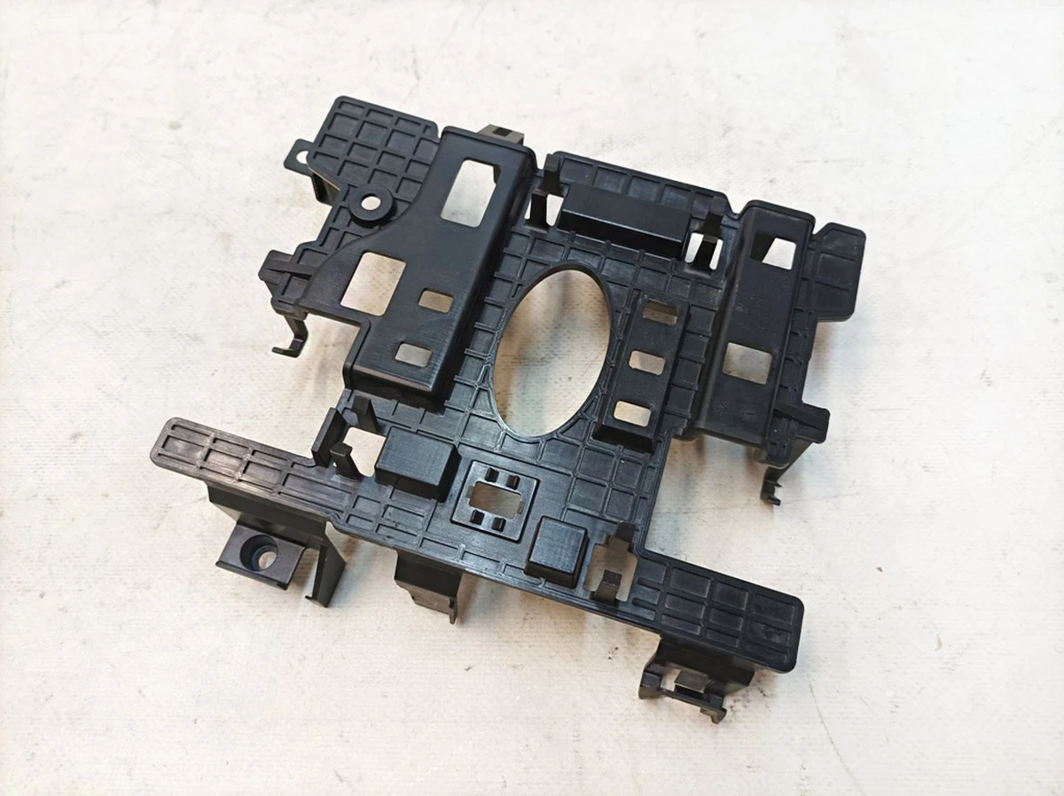 Утримувач високовольтних з'єднувачів Volkswagen E-GOLF 5GE915346BB