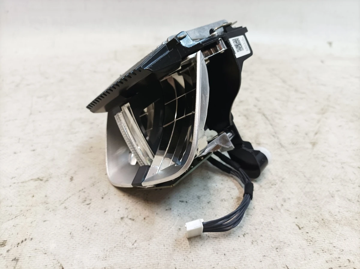 Модуль світлодіодний ближнього світла фари передньої правої в зборі 90055042101Q VW E-GOLF 5GE941036B