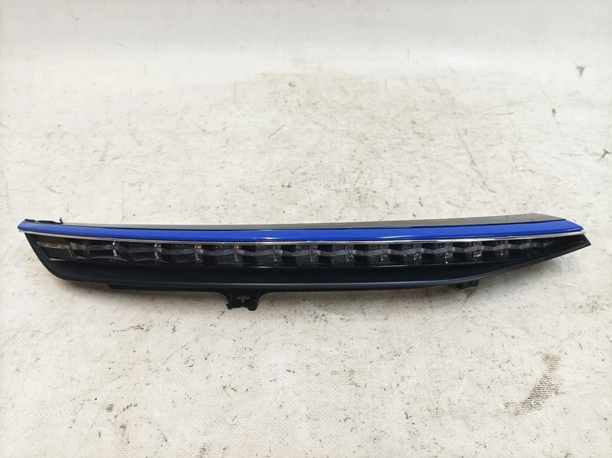 Модуль світлодіодний покажчика повороту фари передньої правої 90060504 1532 VW E-GOLF 5GE941036B