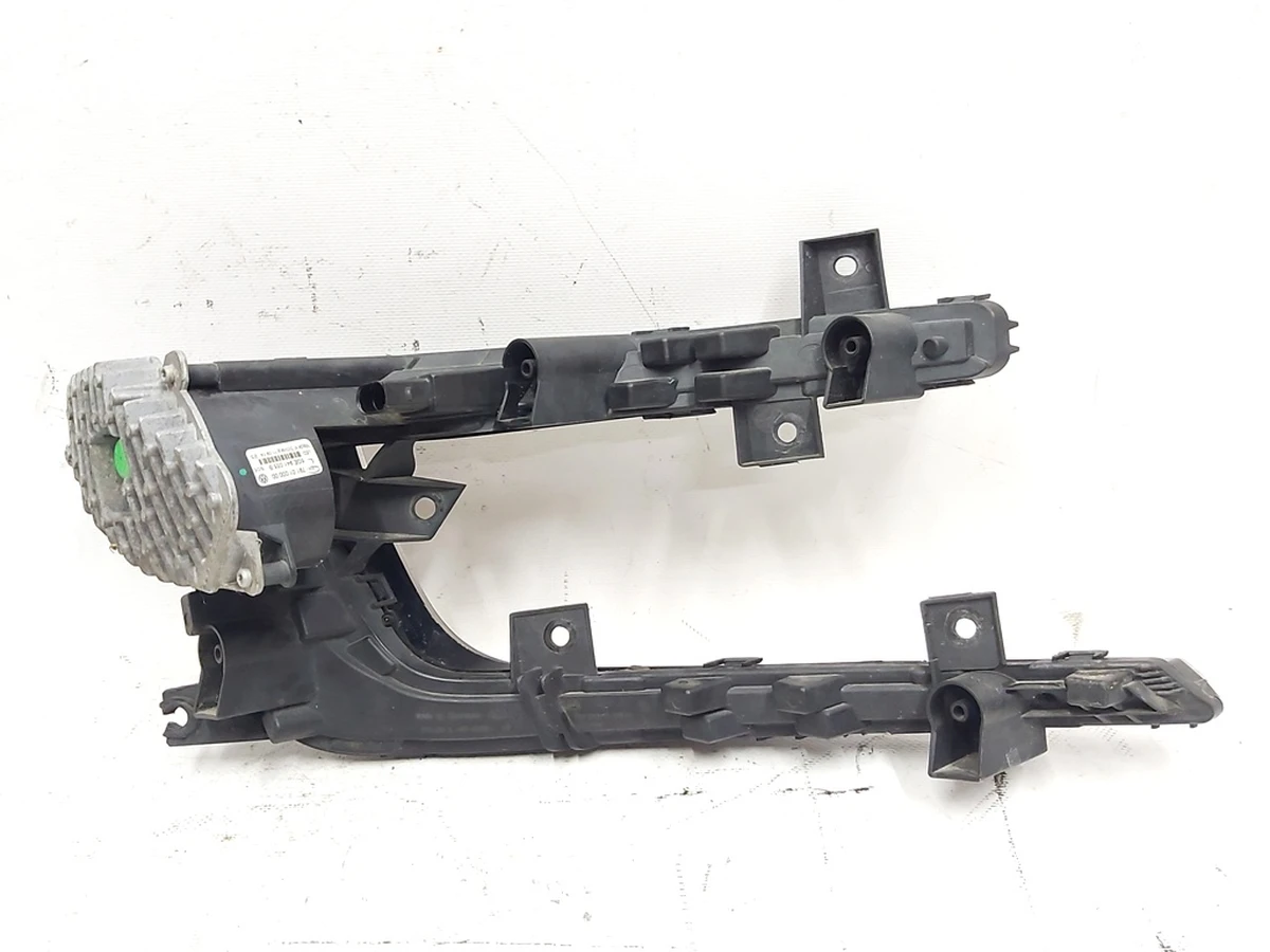 Фара протитуманна ліва LED з ушкодженнями Volkswagen E-GOLF 5GE941055B