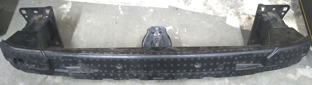 Підсилювач бампера переднього в зборі з демпфером VW E-GOLF 5GM807109C