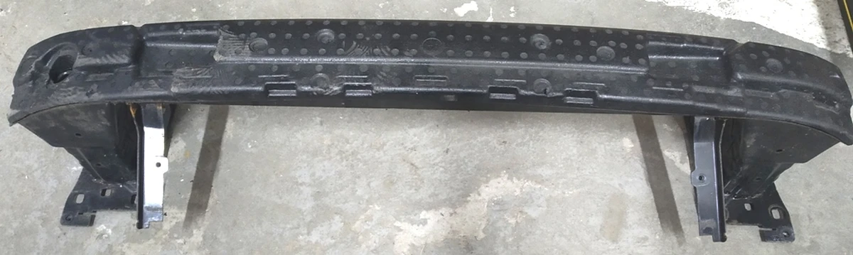 Підсилювач бампера переднього в зборі з демпфером VW E-GOLF 5GM807109C