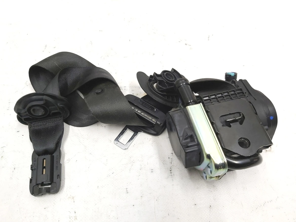 Триточковий ремінь безпеки з автоматичної котушкою і преднатяжителем передній лівий Volkswagen E-GOLF 5GM857705DRAA