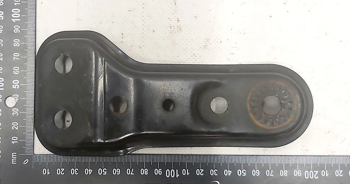 Front subframe mounting bracket left Volkswagen E-GOLF 5Q0199517E