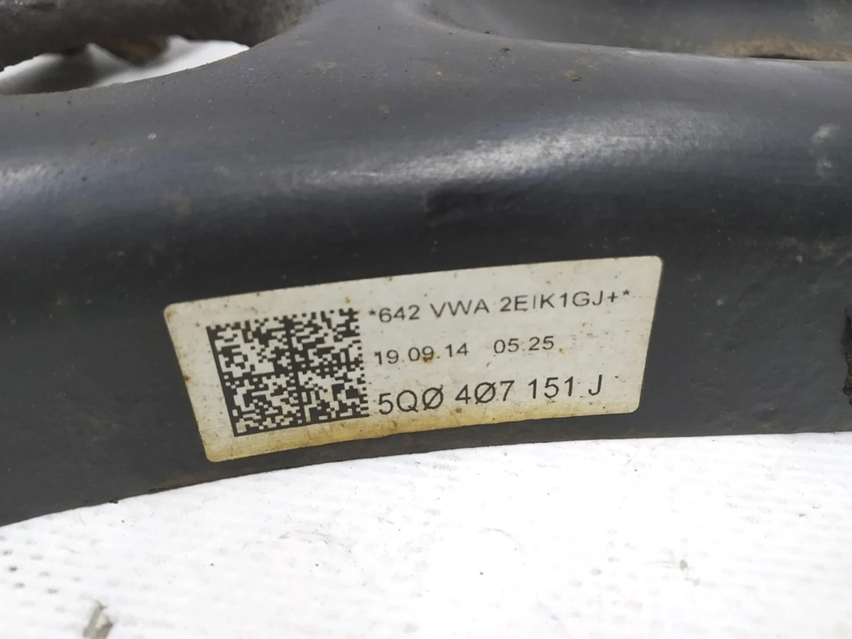 Рычаг подвески передний левый в сборе Volkswagen E-GOLF 5Q0407151J