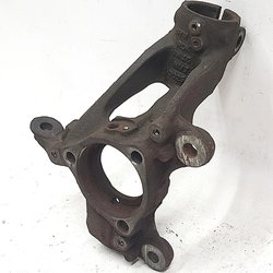 Кулак поворотний передній правий Volkswagen E-GOLF 5Q0407256Q