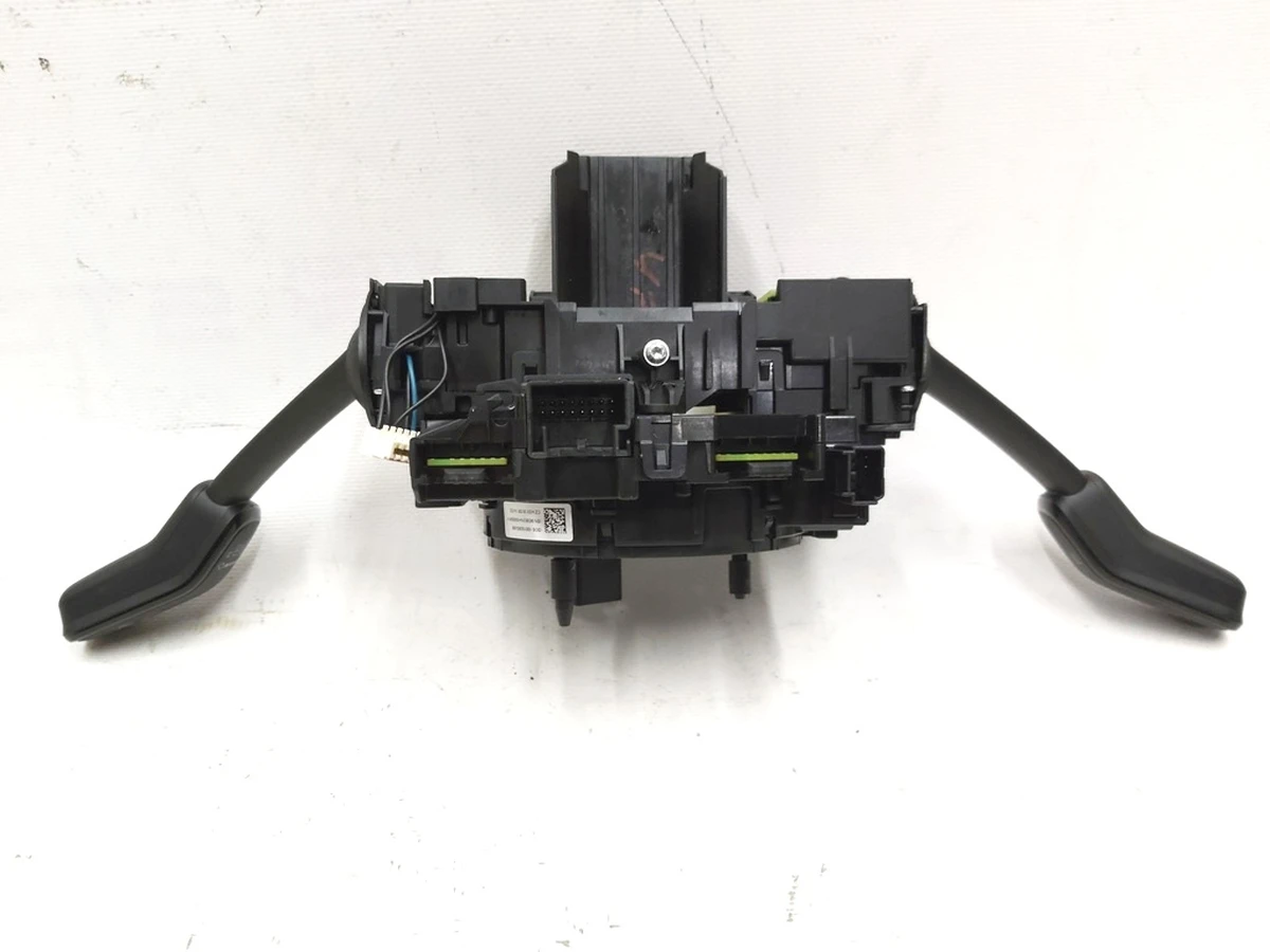 Электронный модуль комбинации подрулевых переключателей в сборе Volkswagen E-GOLF 5Q0953513P