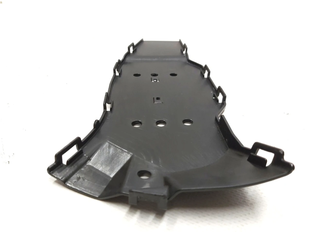 Верхня частина кабельного каналу VW E-GOLF 5Q0971879