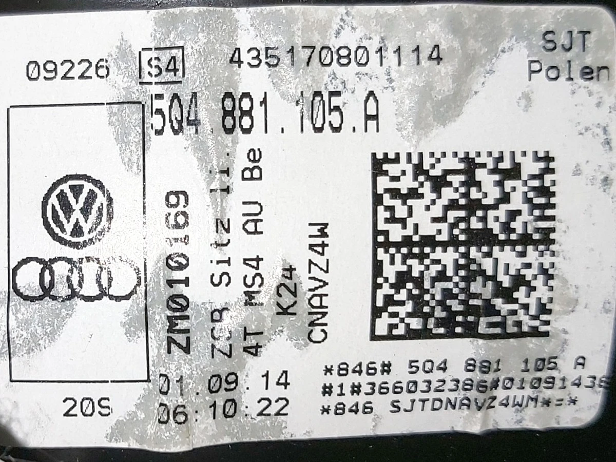 Сиденье водительское в сборе с повреждением без AIRBAG VW E-GOLF 5Q4881105A