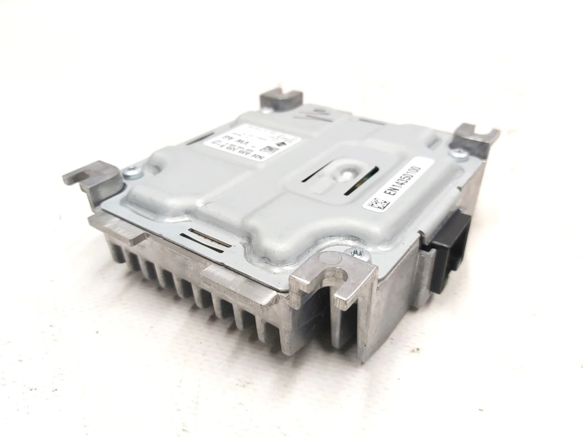 Engine noise generation control unit Volkswagen E-GOLF 5QE035335B