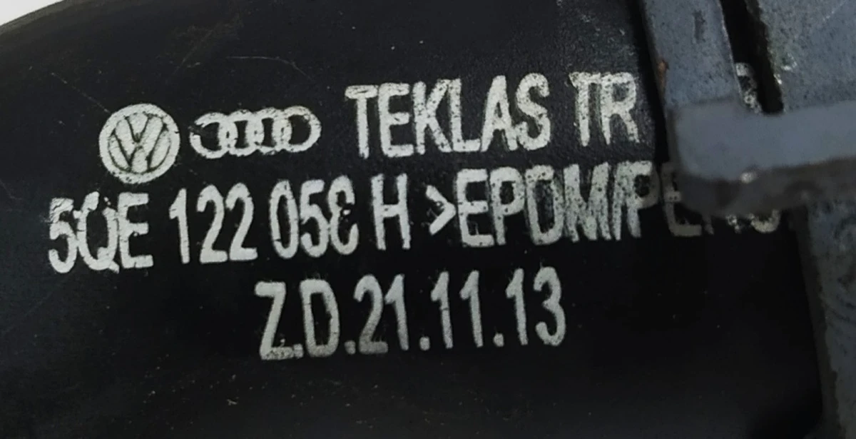 Шланг охолодження насос / інвертор 5QE122058H Volkswagen E-GOLF