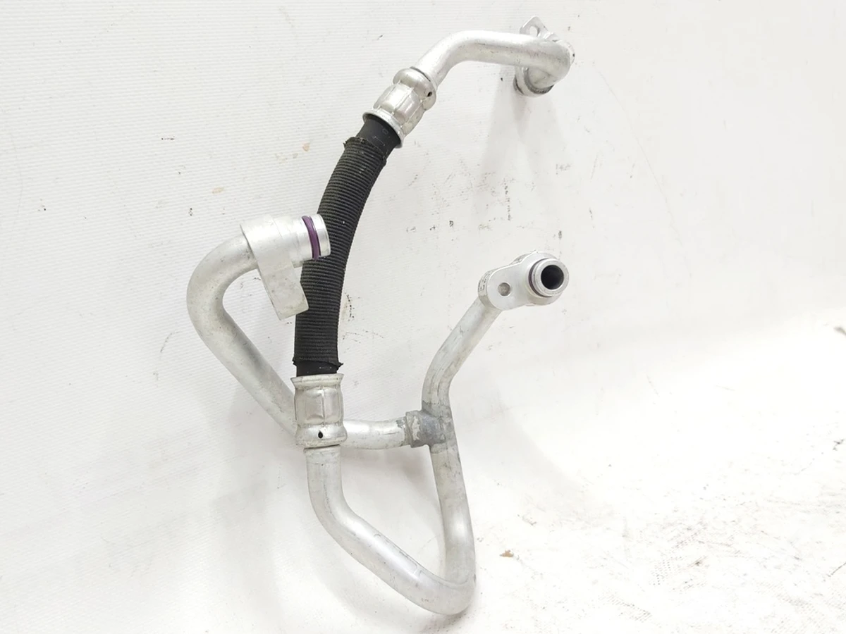 Air conditioning pipeline assembly Volkswagen E-GOLF 5QE820033A; assembled sealing ring 4E0260749A, 4E0260749B