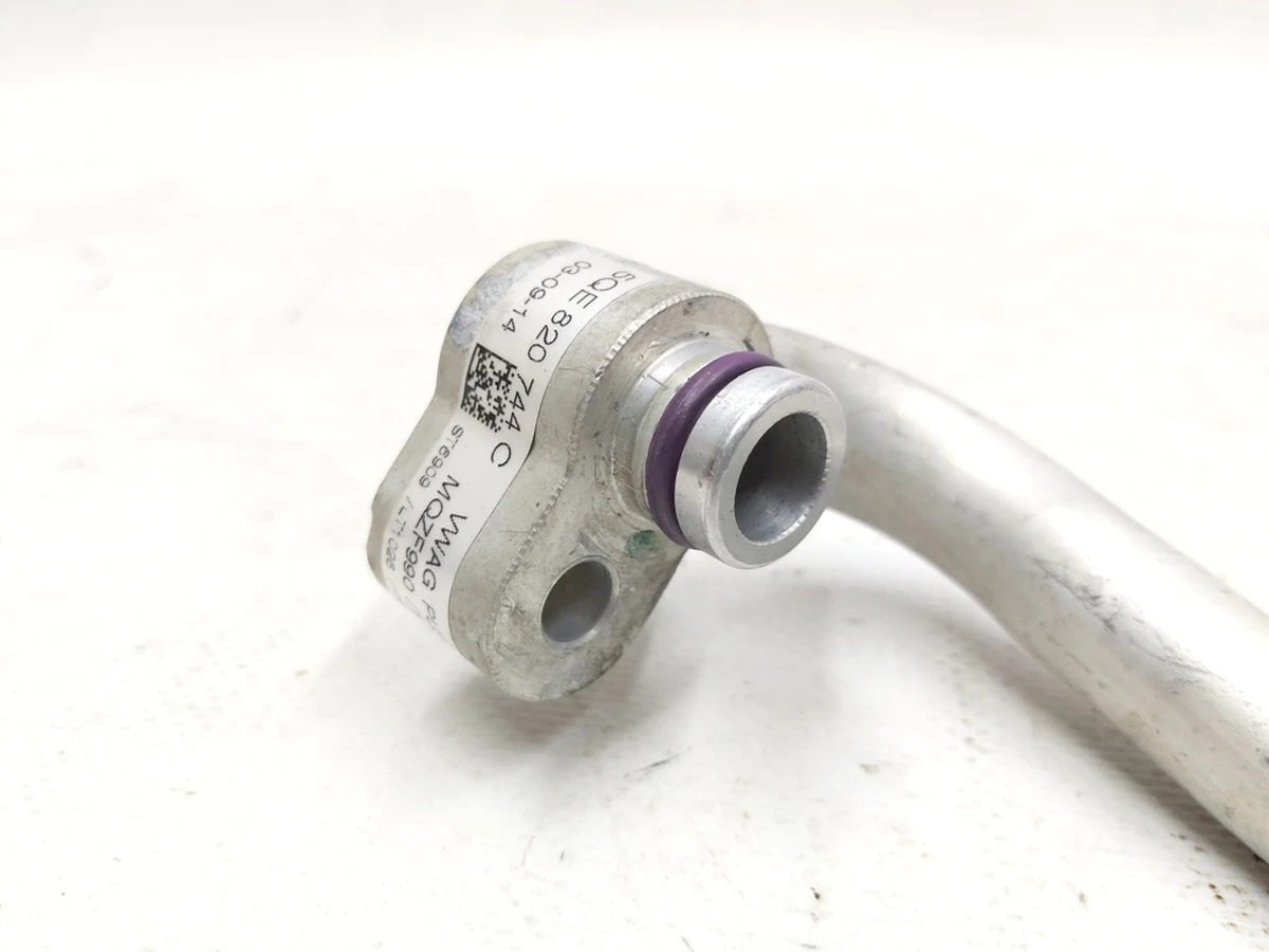 Трубопровід системи охолодження (Ресивер рідкої фази> конденсатор холодоагенту) Volkswagen E-GOLF 5QE820744C