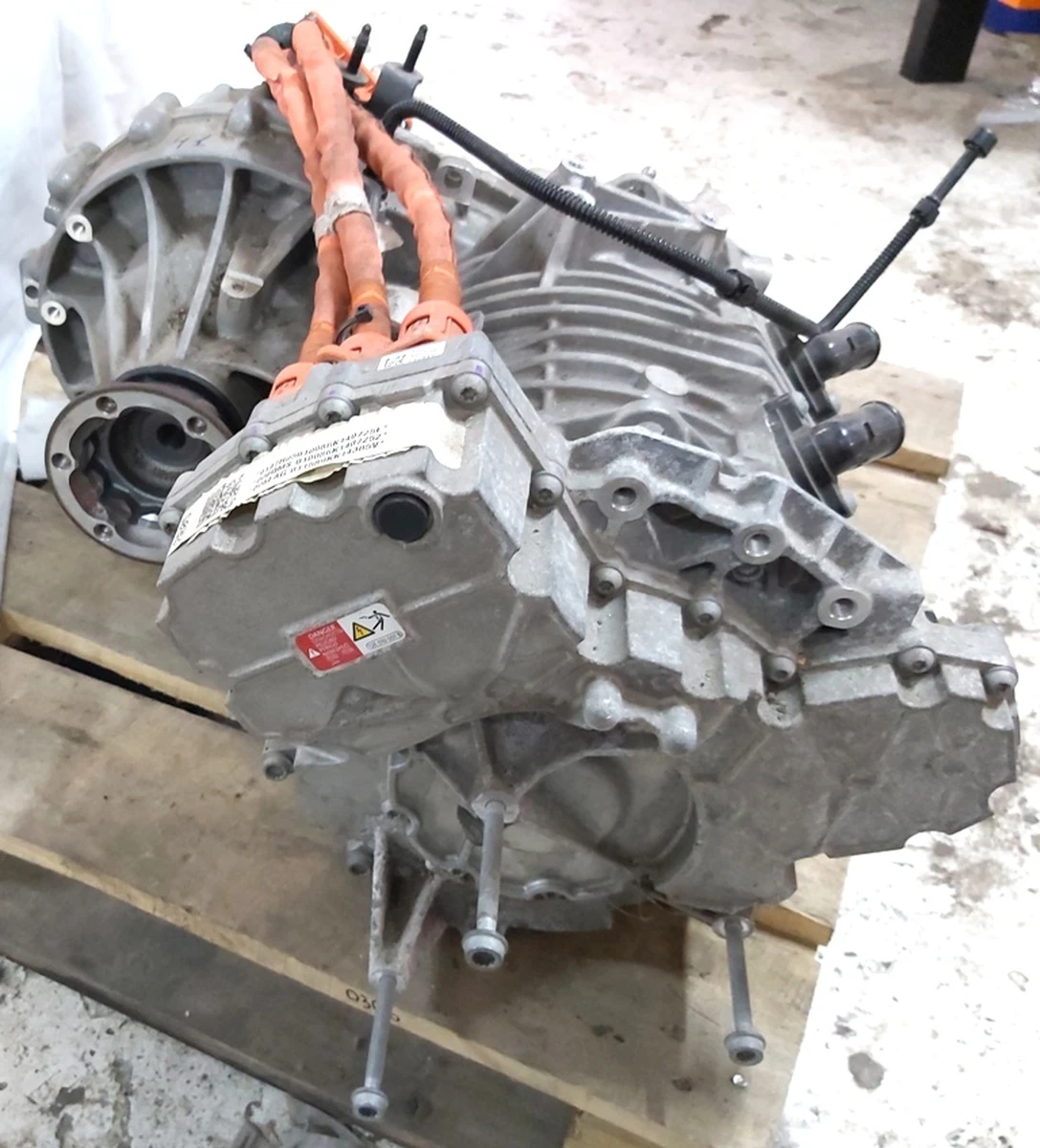 Electric engine assembly Volkswagen E-GOLF 5QE901131B