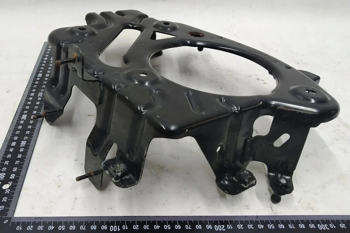 Electric motor inverter mounting bracket 5QE907101 Volkswagen E-GOLF