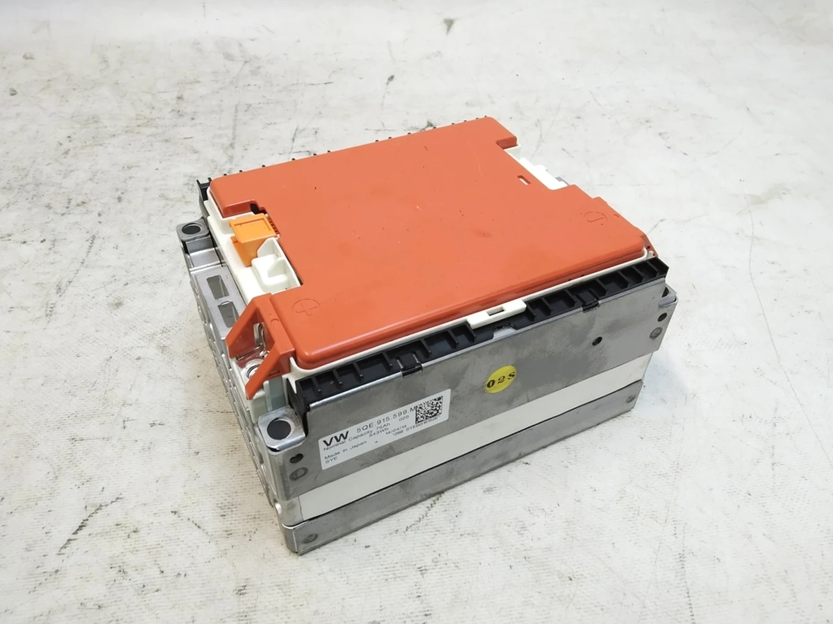 Модуль високовольтний АКБ 3P2S Panasonic Li-ion 7.6V 75Ah 543Wh E-GOLF Volkswagen 5QE.915.599.M