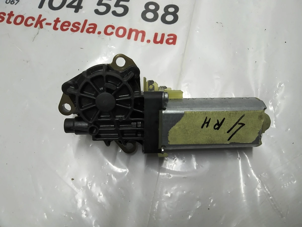 5 Електродвигун регулювання висоти водійського / пасажирського сидіння Tesla model S, model S REST, model X 1013111-00-A, 1013104-00-A